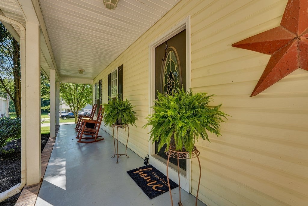 3151 Sparks Dr