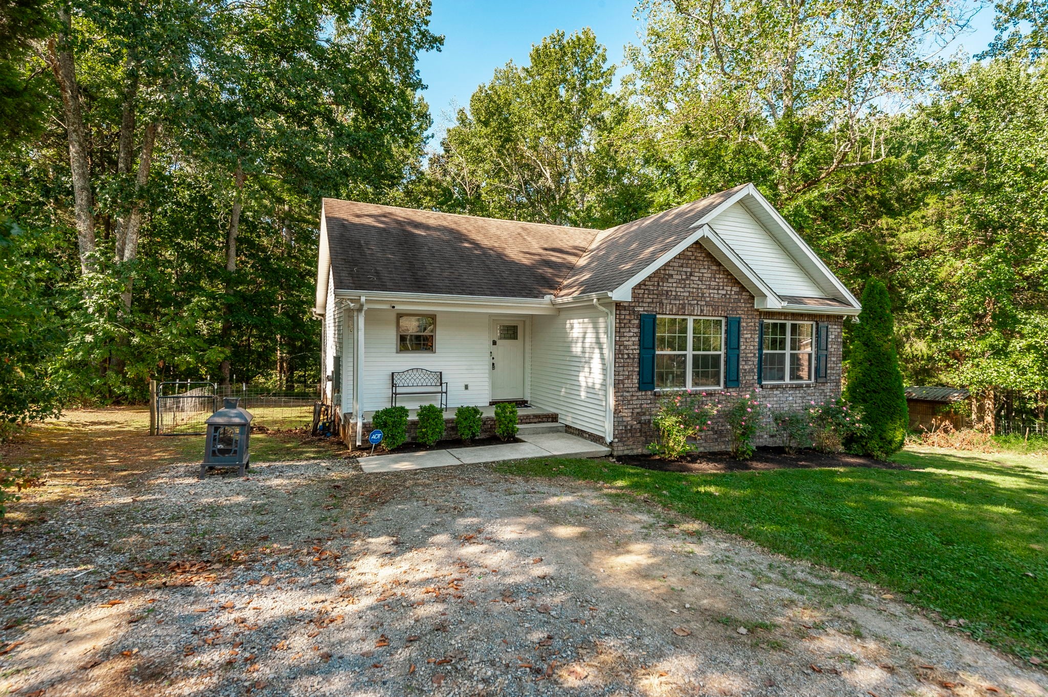 1028 Chris Dr