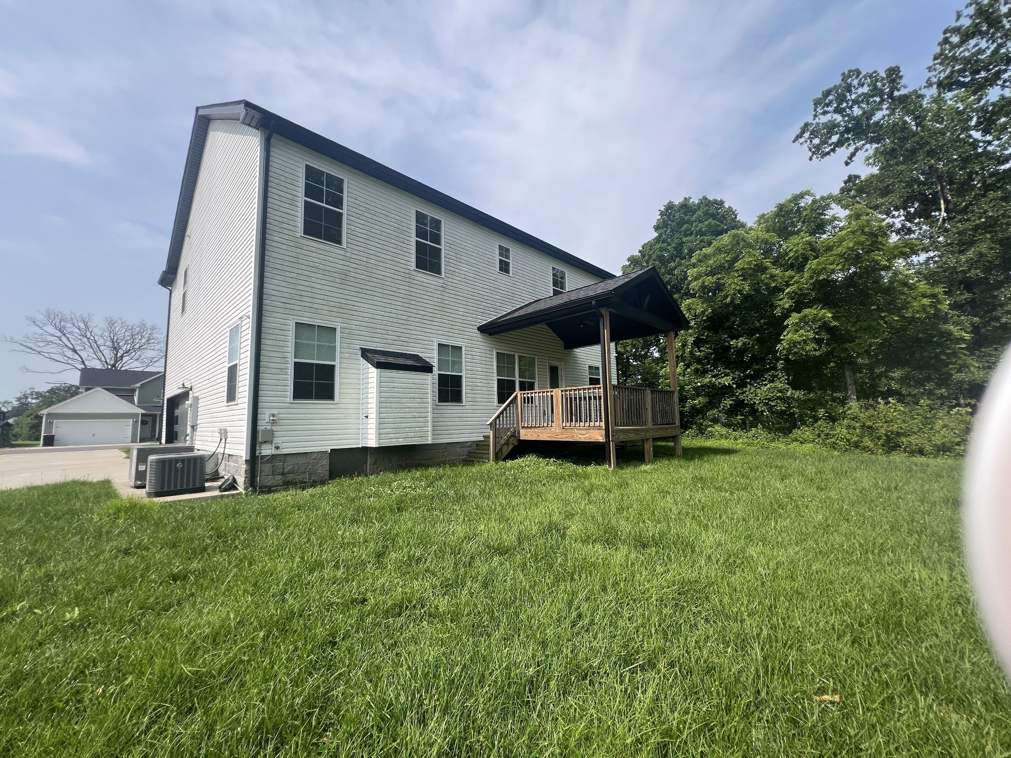 549 Bloomington Trce