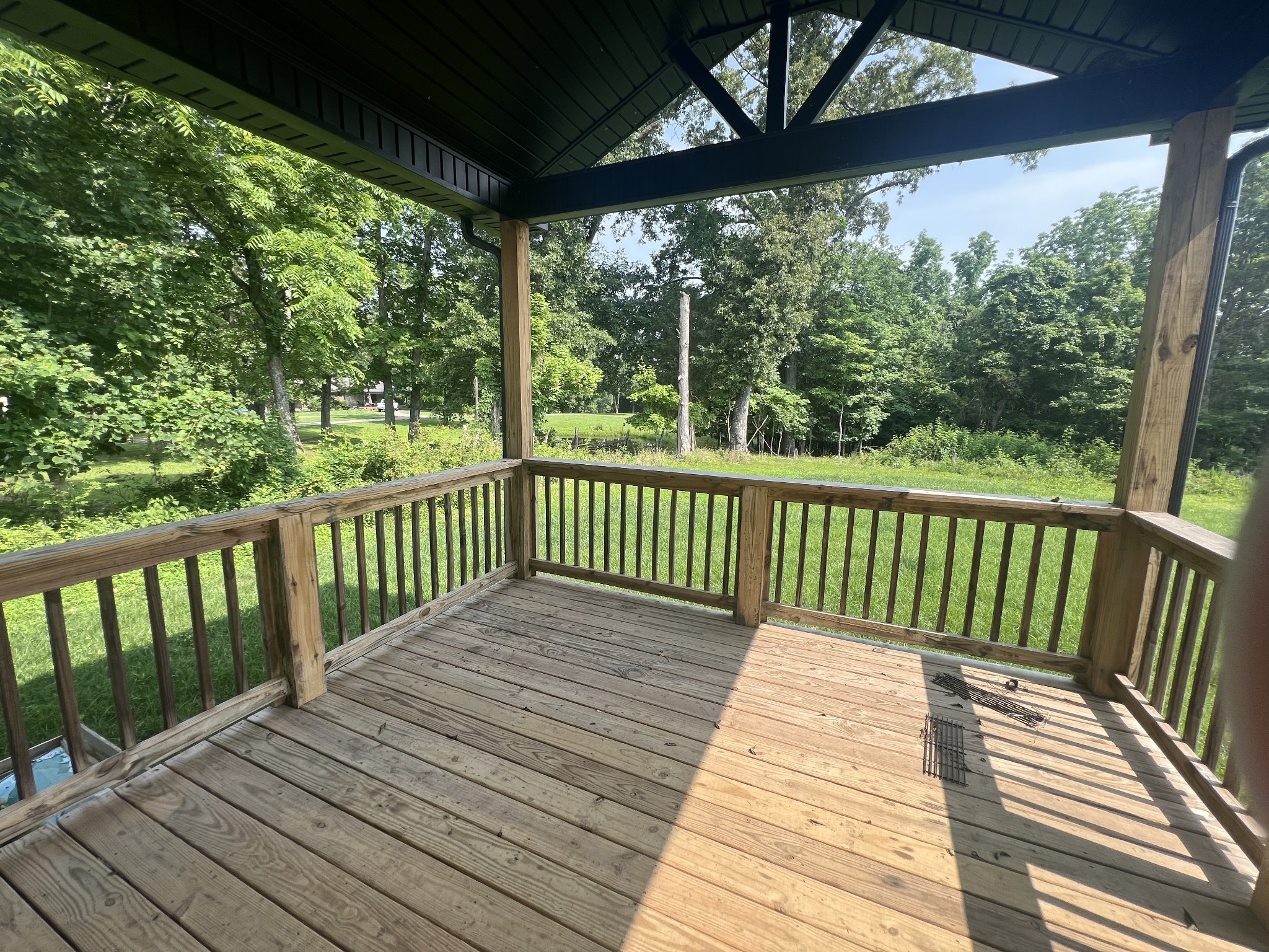 549 Bloomington Trce