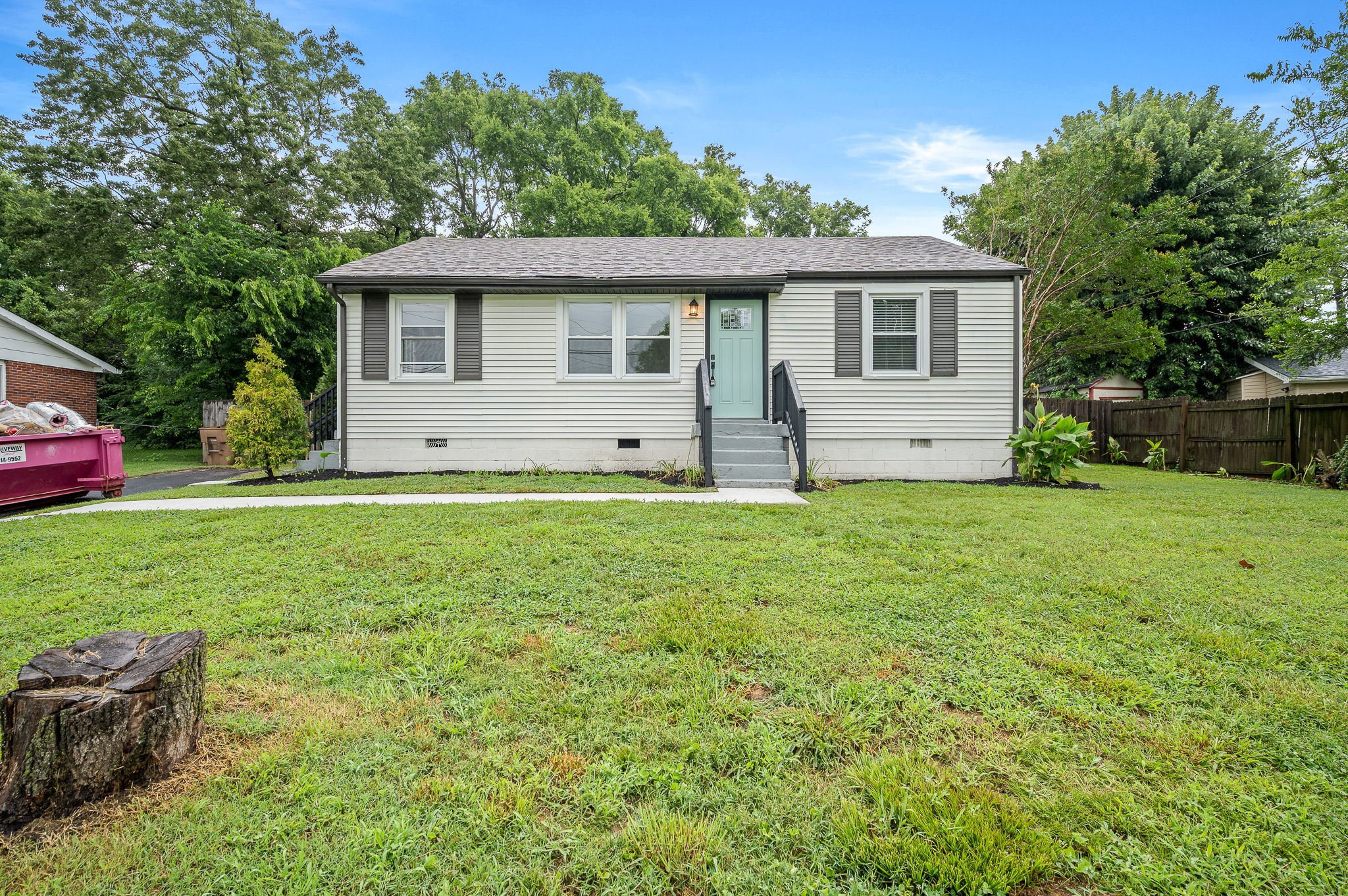 2928 Teakwood Dr