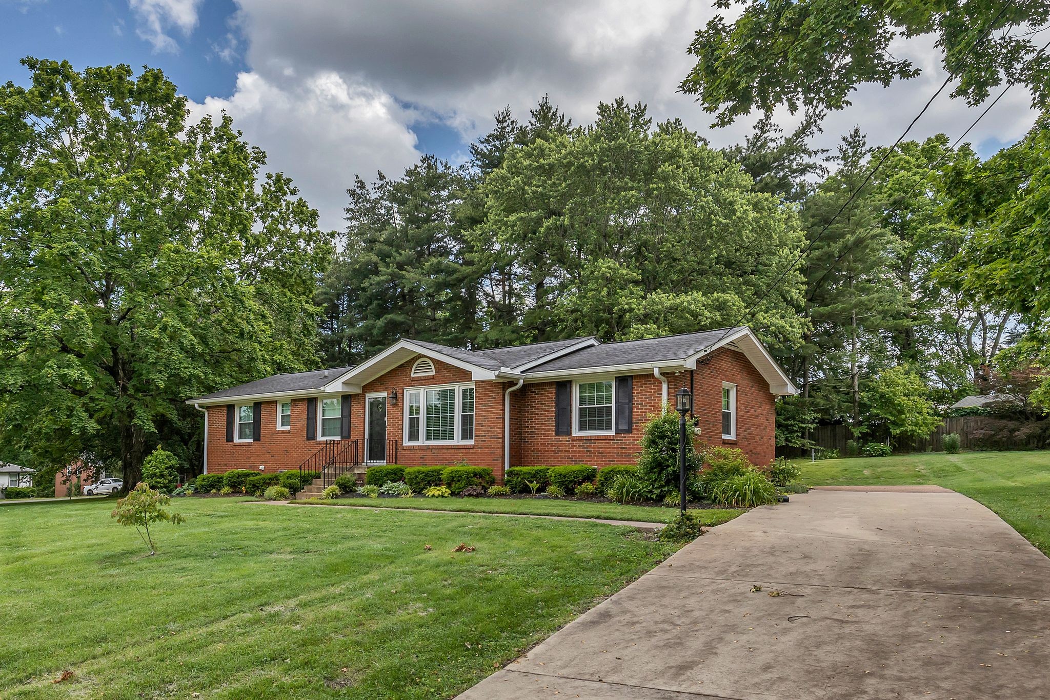 501 Purnell Dr