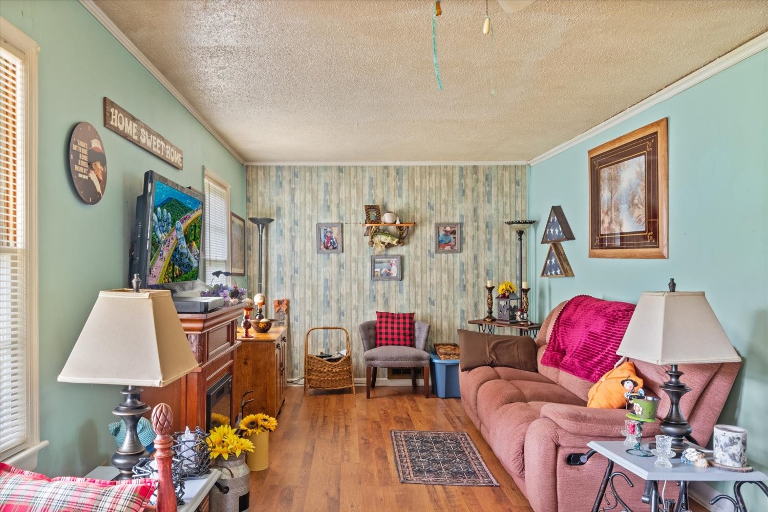 410 Sinking Creek Rd