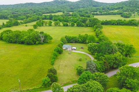 410 Sinking Creek Rd Petersburg TN 37144