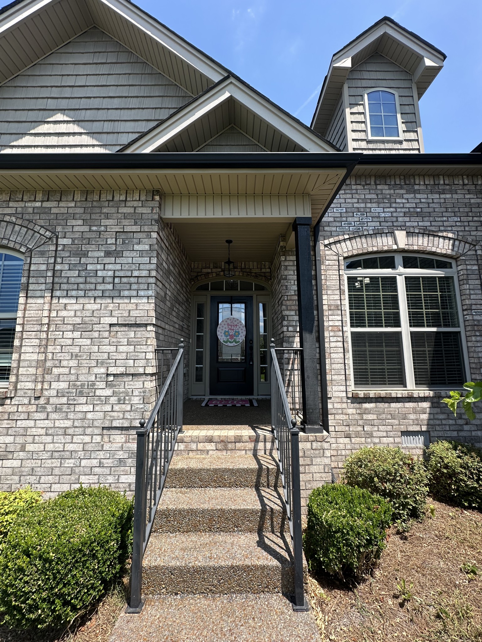 201 Sheffield Dr