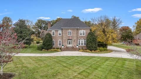 101 FAIRWAYS BLVD N Tullahoma TN 37388