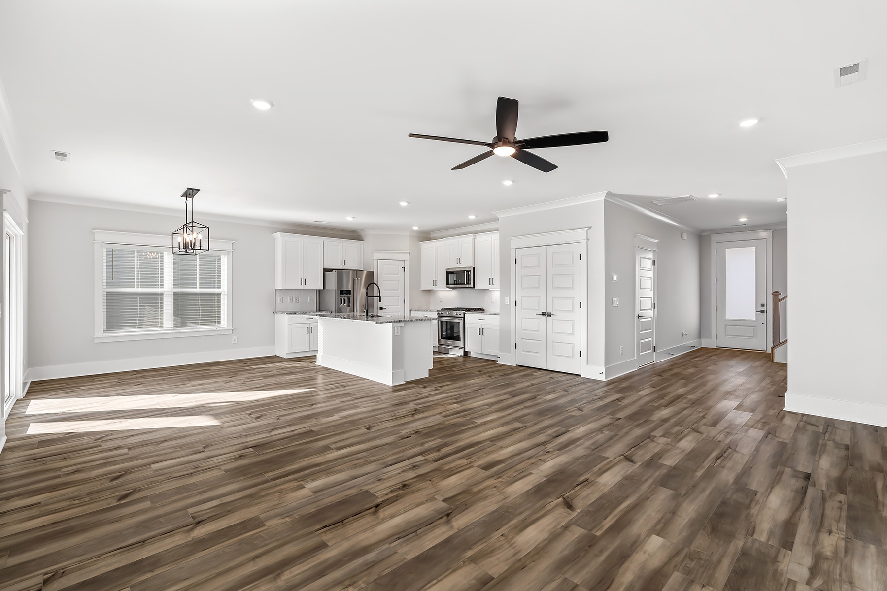 520 Kingwood Lane
