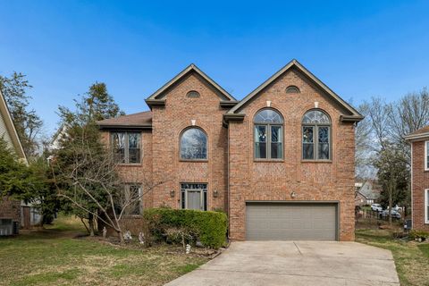 2213 S Ashford Ct Nashville TN 37214