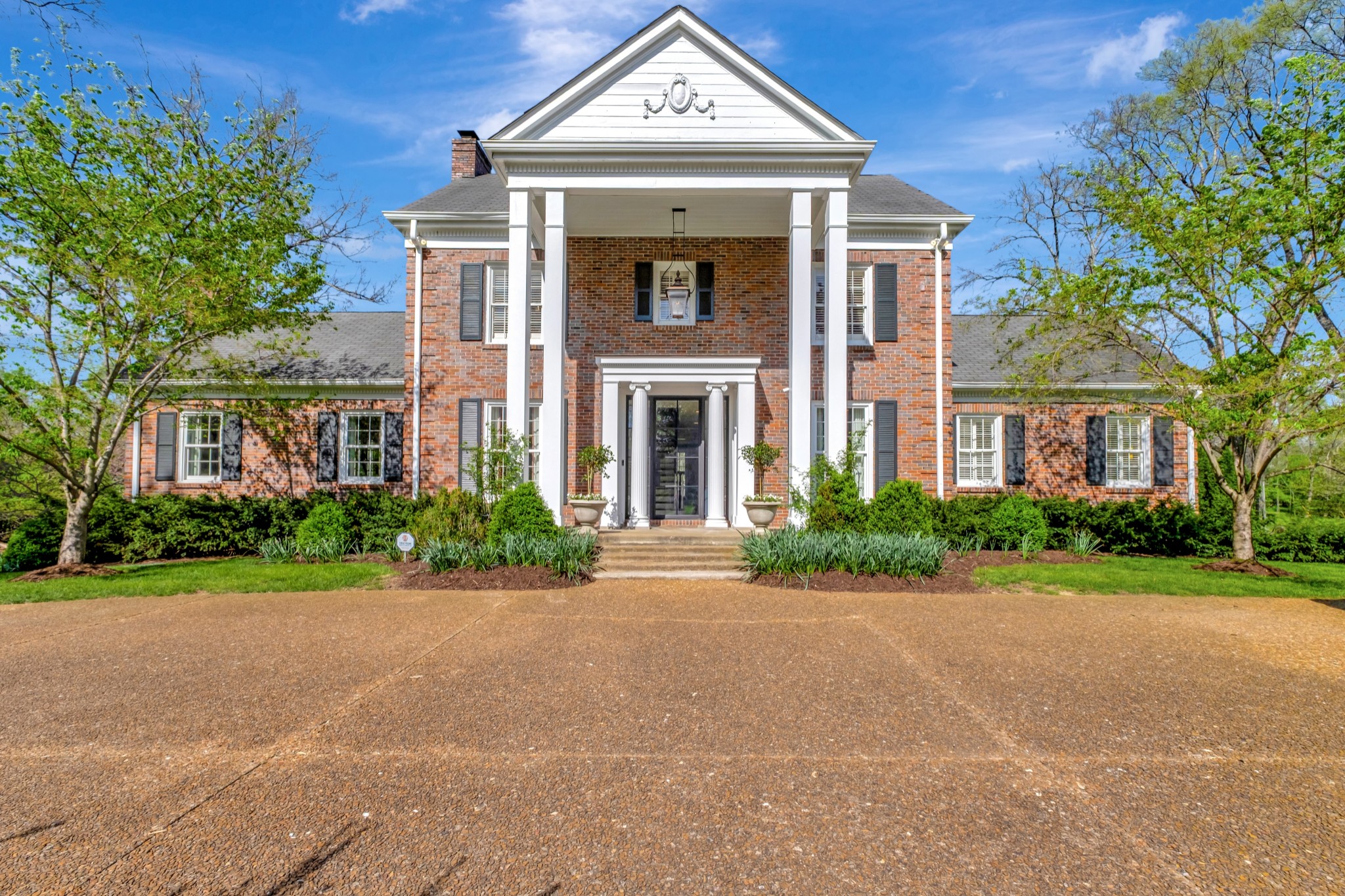 4340 Beekman Dr