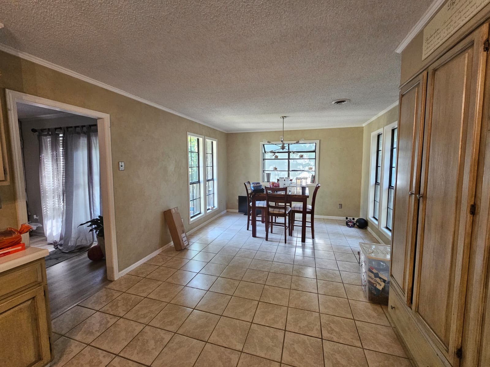 75 Ridgeoak Pl
