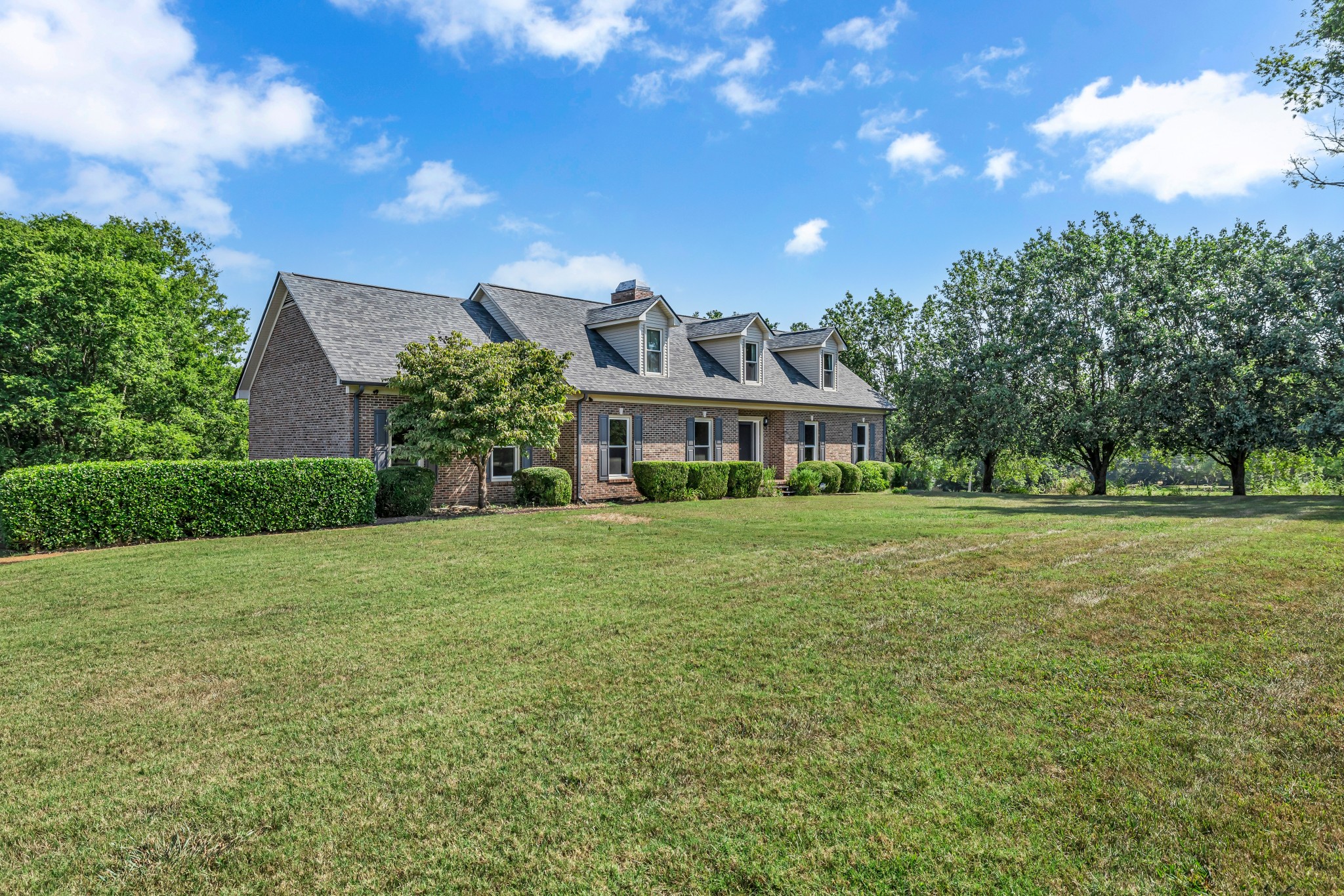 604 Maynard Ln