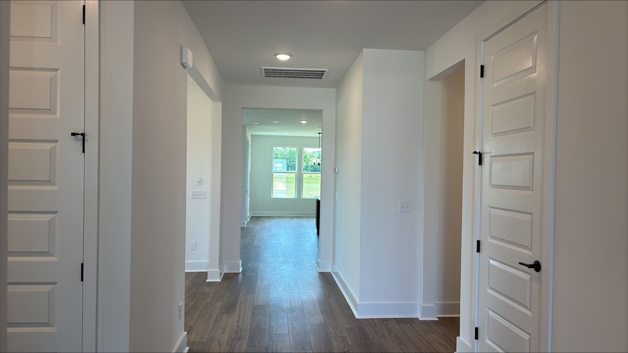 900 Bur Oak Rd