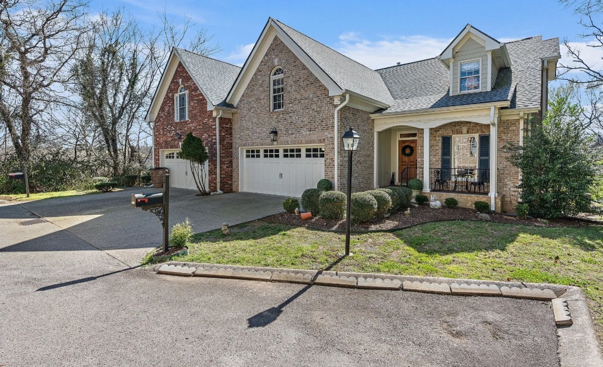 131 Woodmont Blvd #E