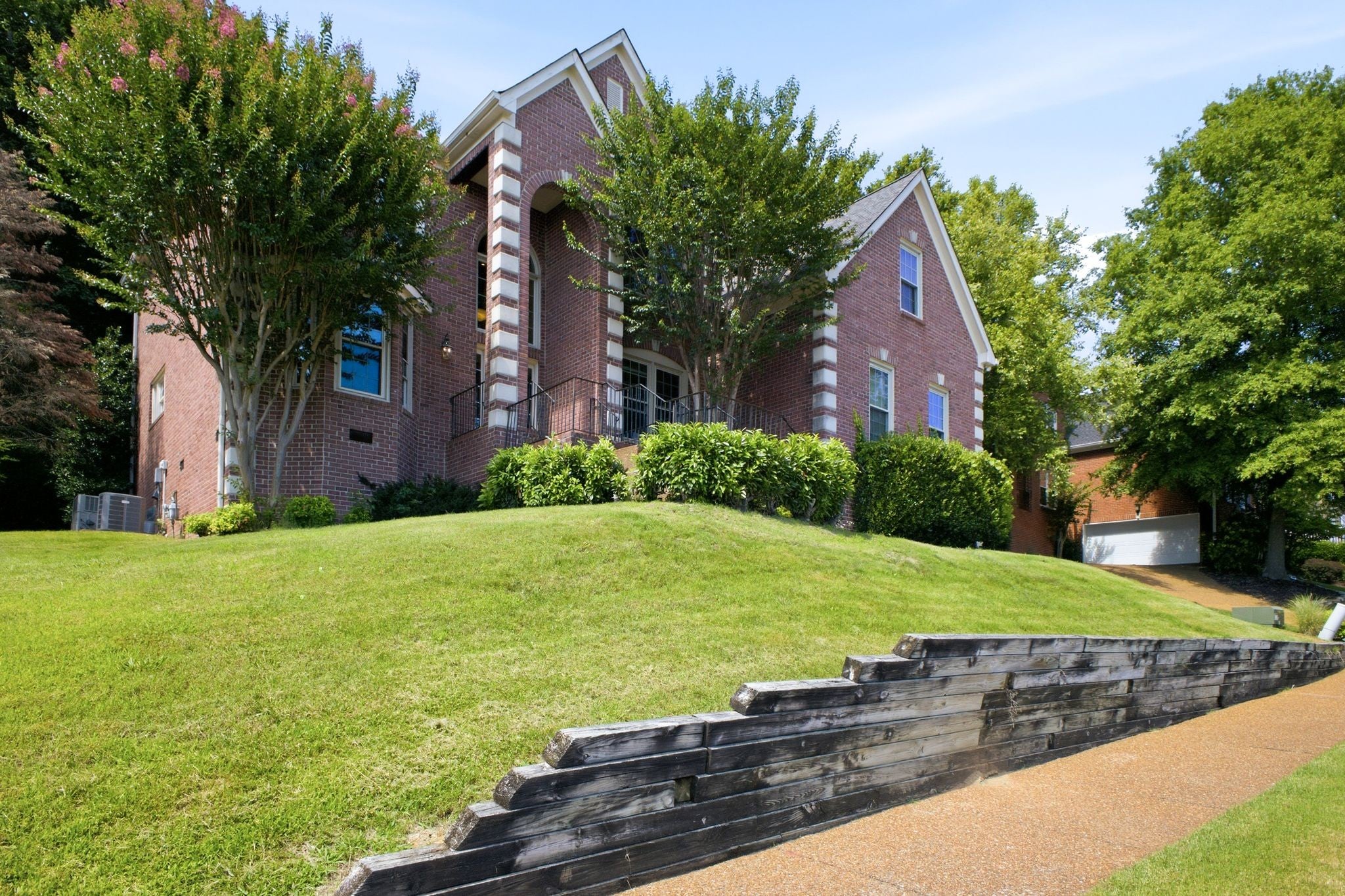 568 Brixham Park Dr