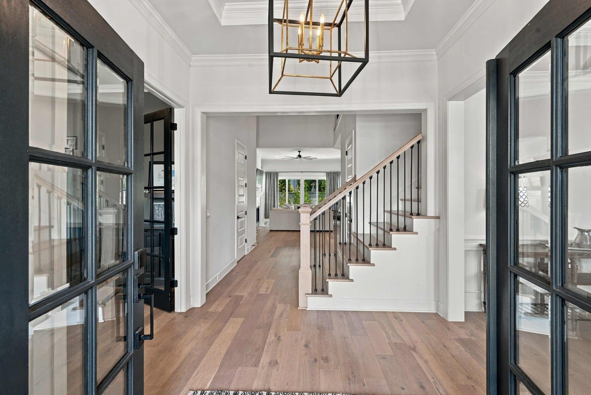 1504 Esplanade Dr