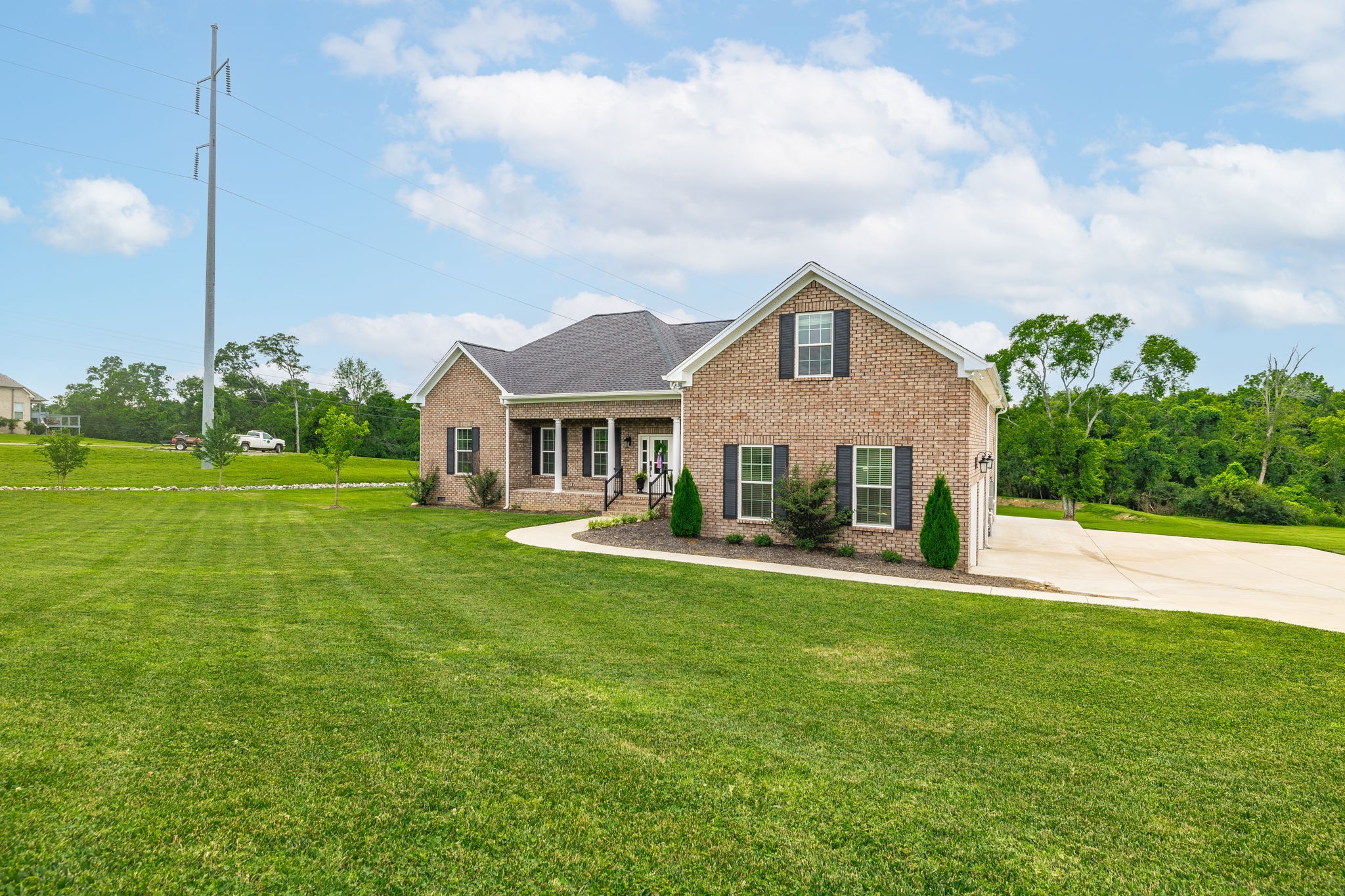 605 Coles Ferry Rd