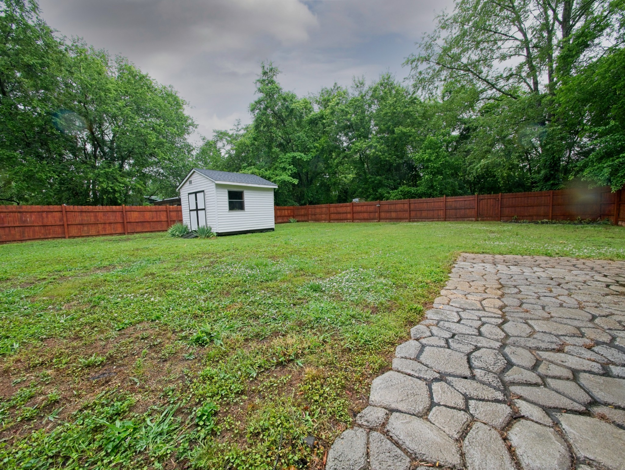 718 W Sagefield Dr
