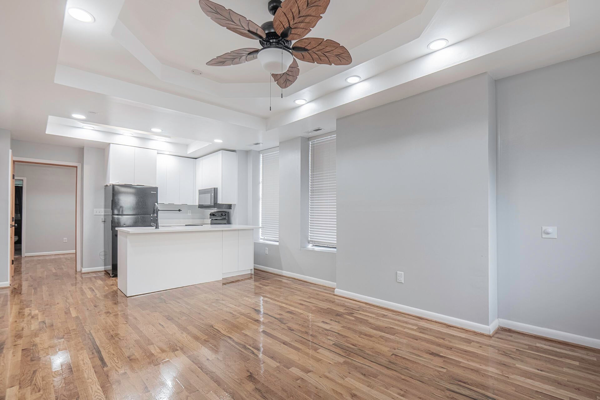 802 Central Avenue 2