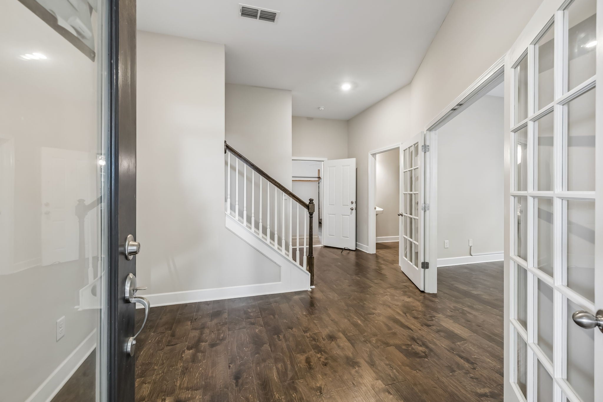 1015 Avery Park Dr
