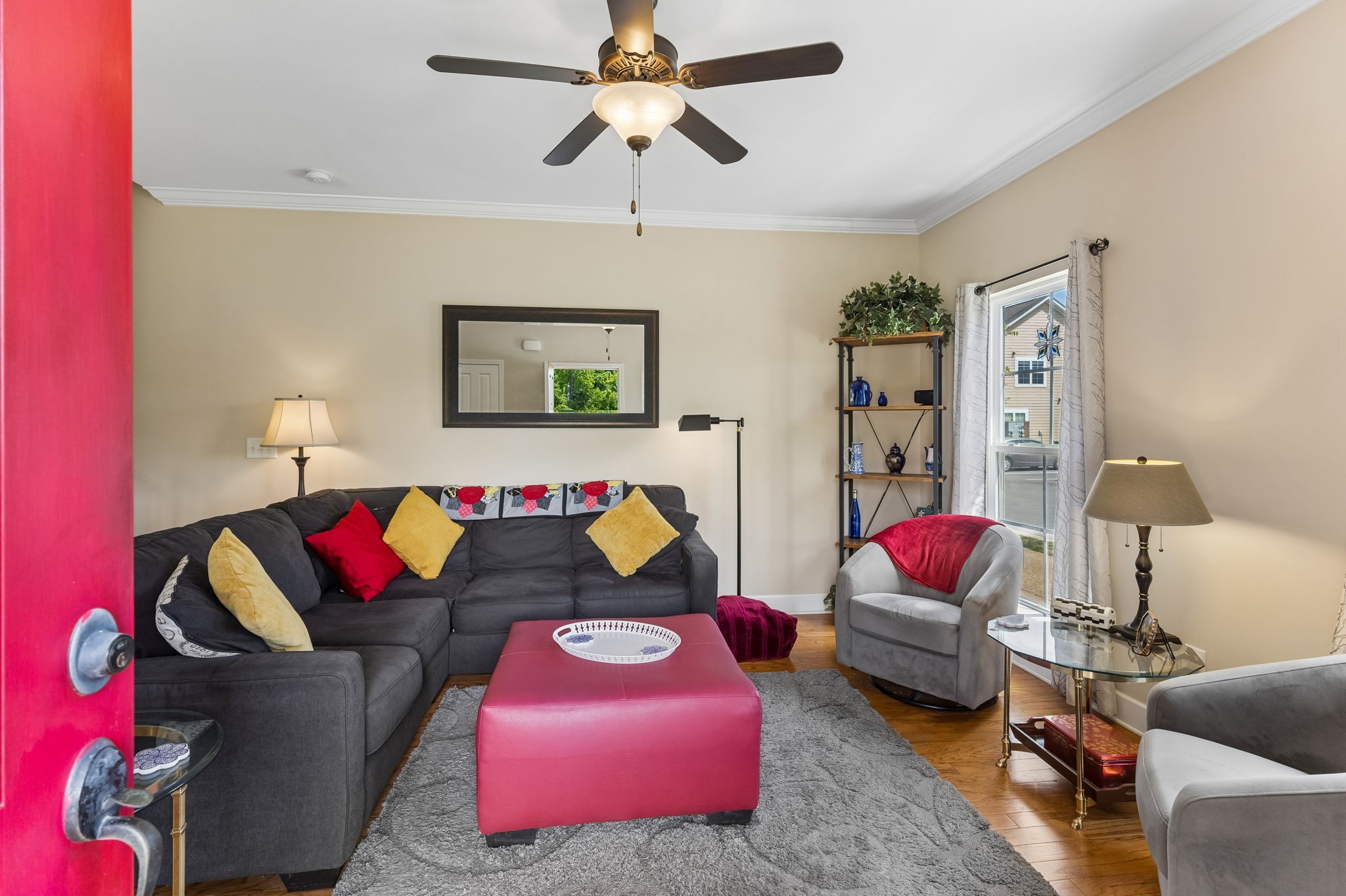 8924 Sunnyfield Way