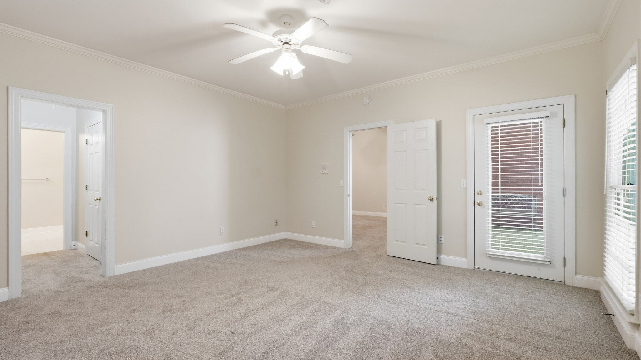143 Hickory Ct