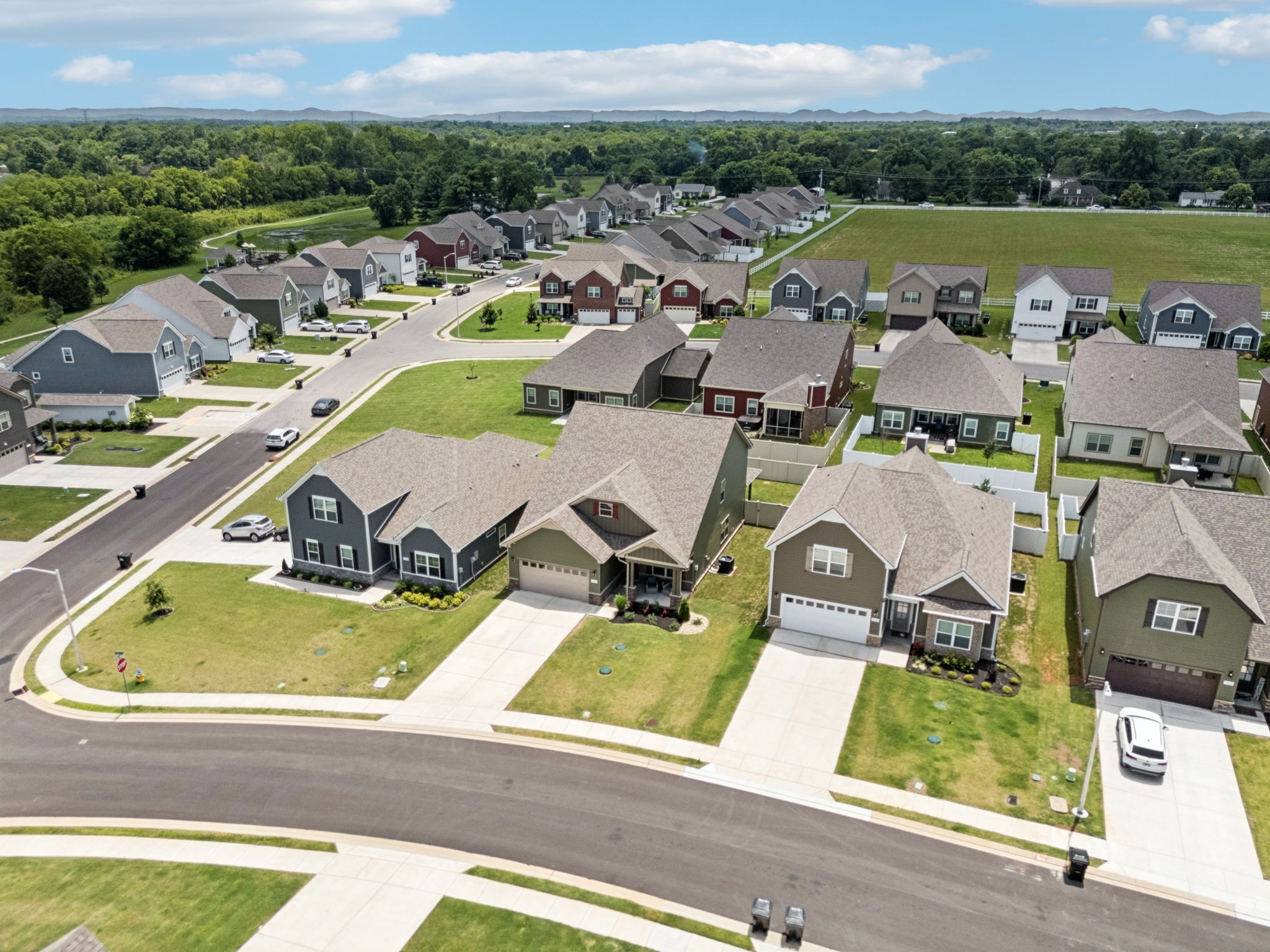 Murfreesboro, Tennessee 37127, United States, 4 Bedrooms Bedrooms, ,4 BathroomsBathrooms,Residential,Active,153681