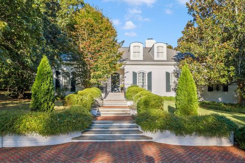 Photo of 6111 Hickory Valley Rd, Nashville, TN 37205 (MLS # 3146619)