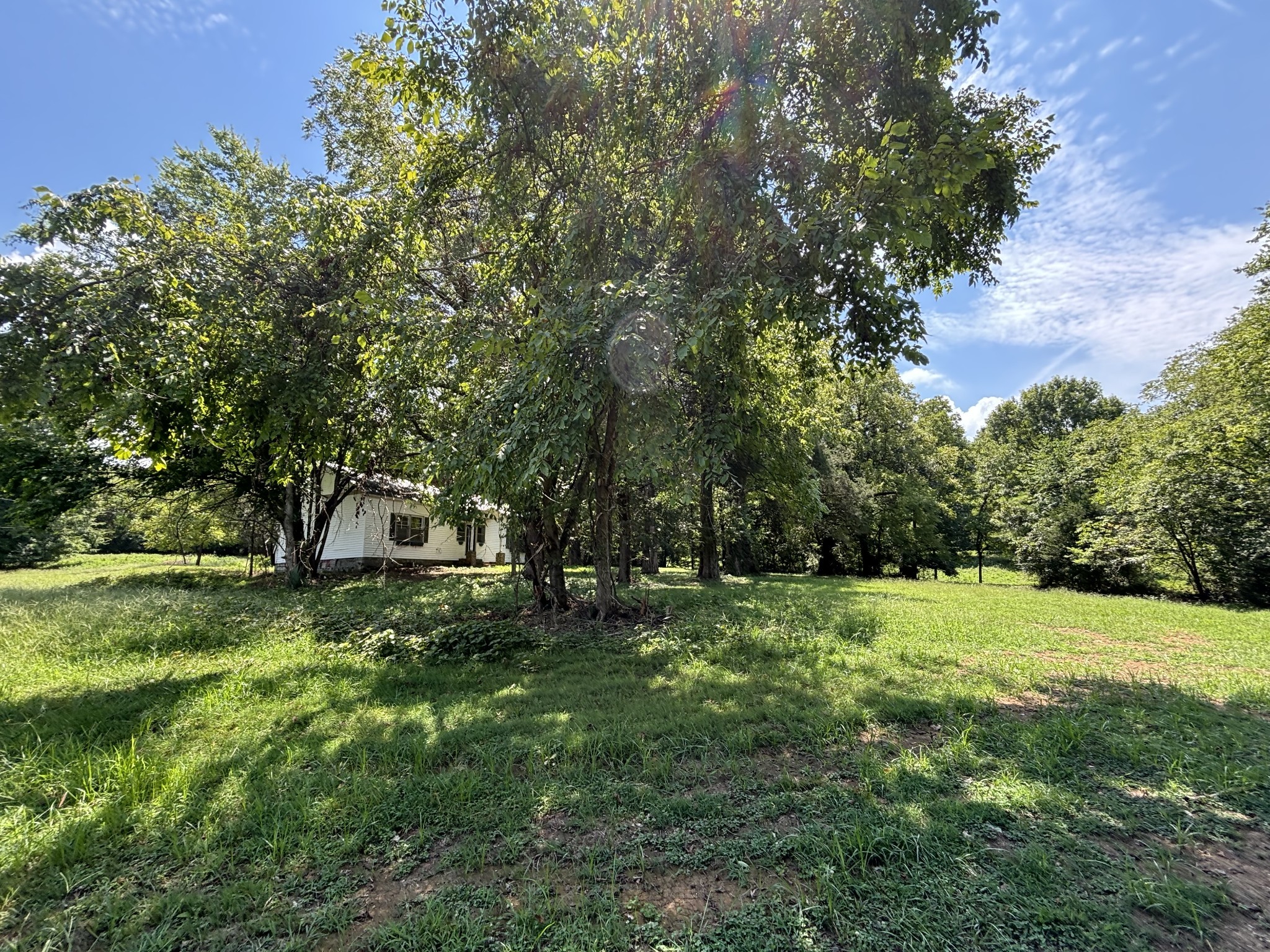 2445 N Commerce Rd