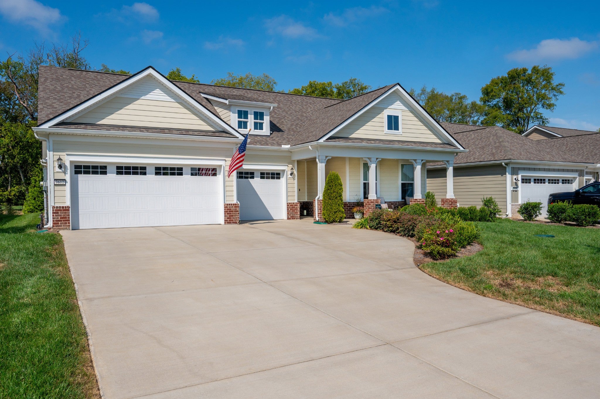 7612 Fermata Way