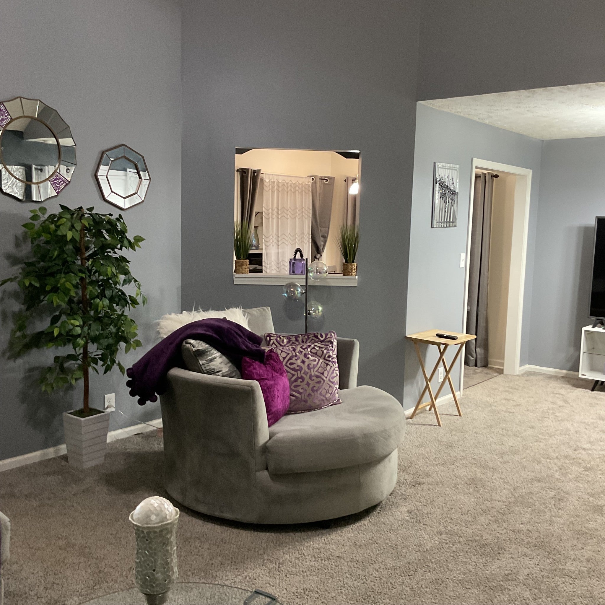 1640 Broad Cir