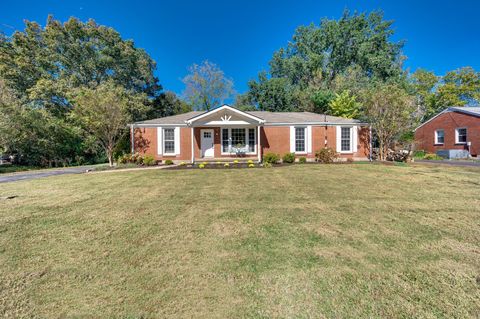 363 Flushing Dr Nashville TN 37211