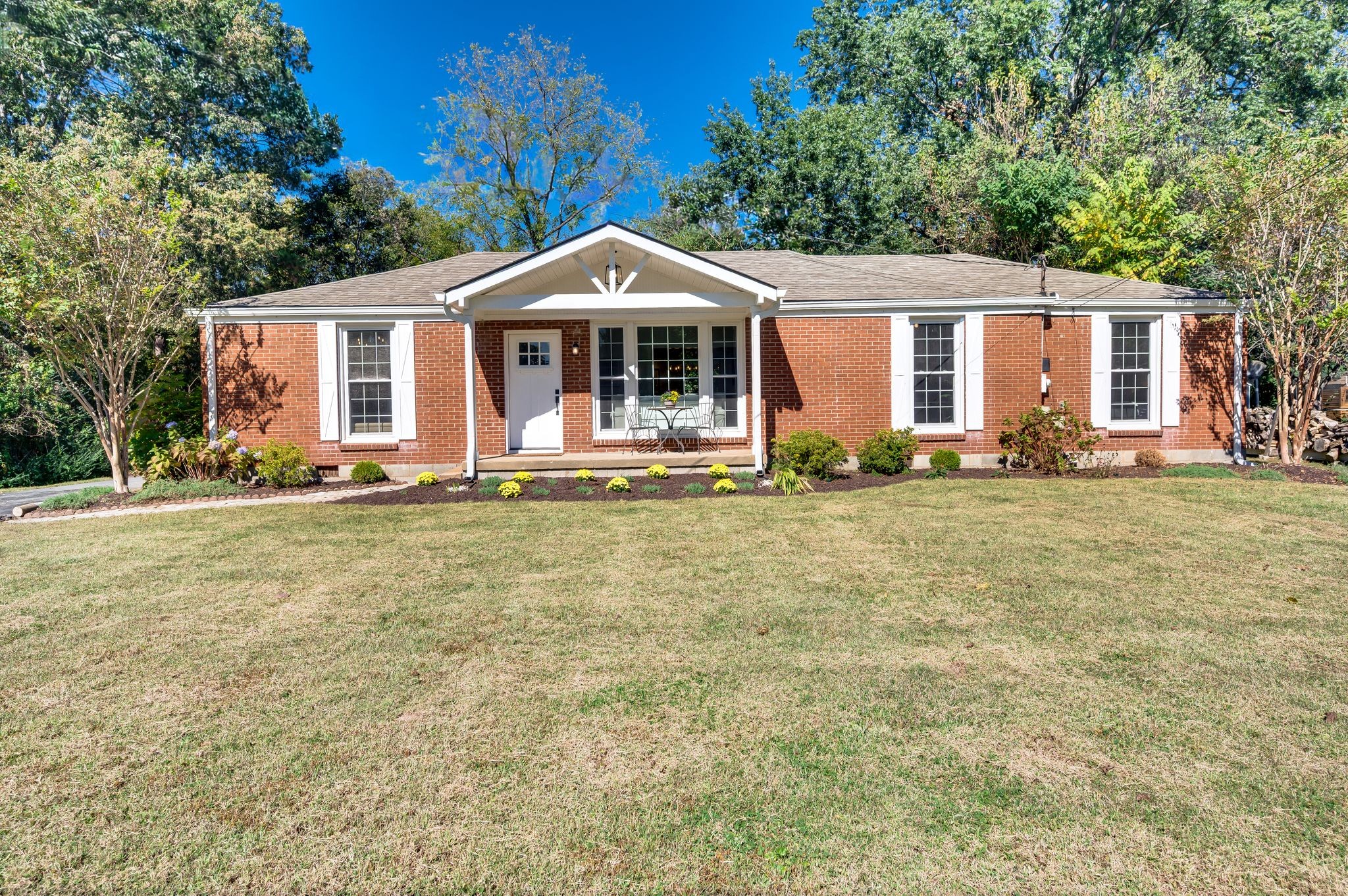 363 Flushing Dr