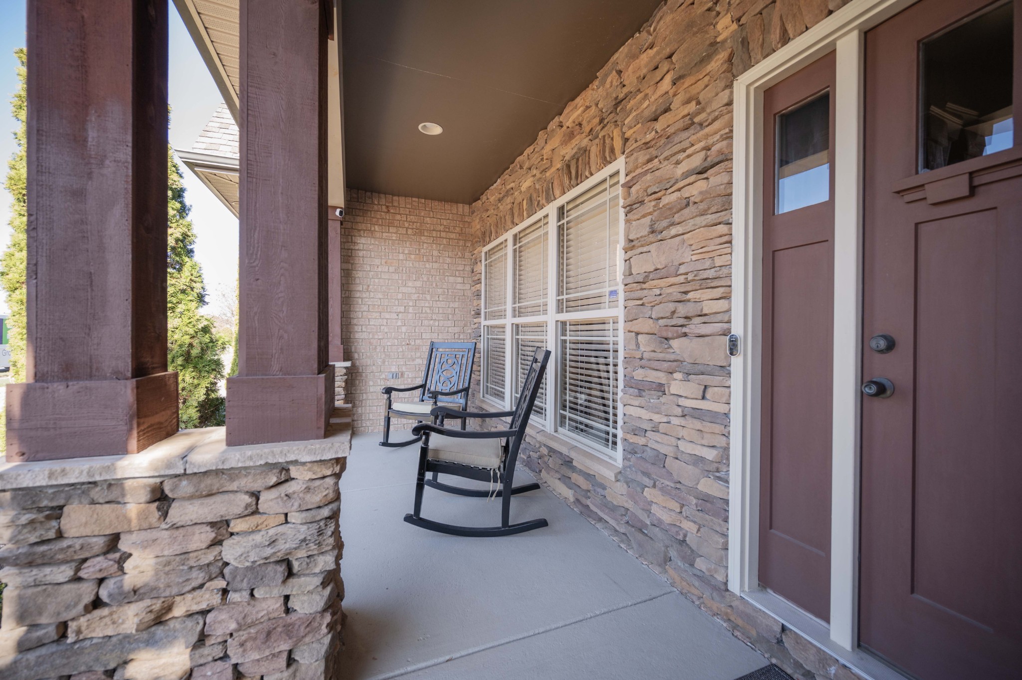 1118 Averwater Run