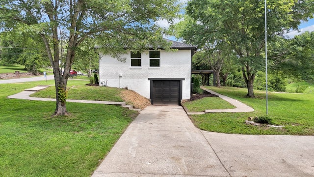 2501 Woodberry Dr, Nashville - listing photo 4