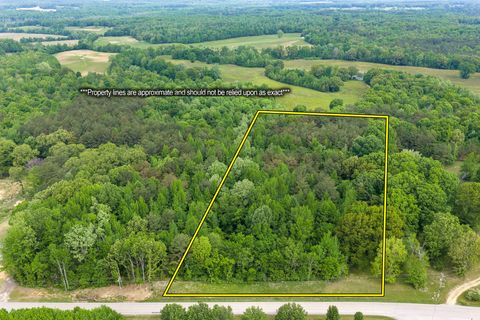 Photo of 0 Highway 200, Lexington, TN 38351 (MLS # 3185386)