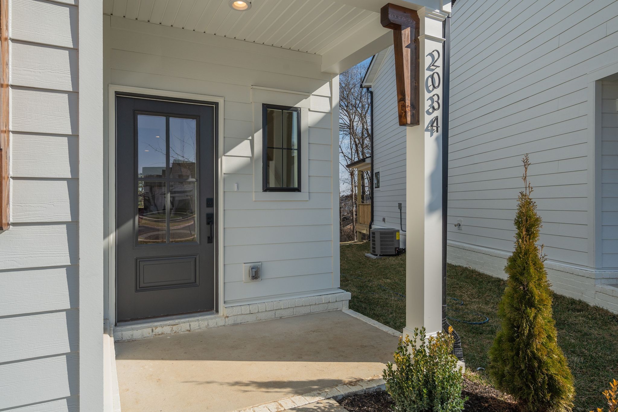 2034 Pleasant Cove