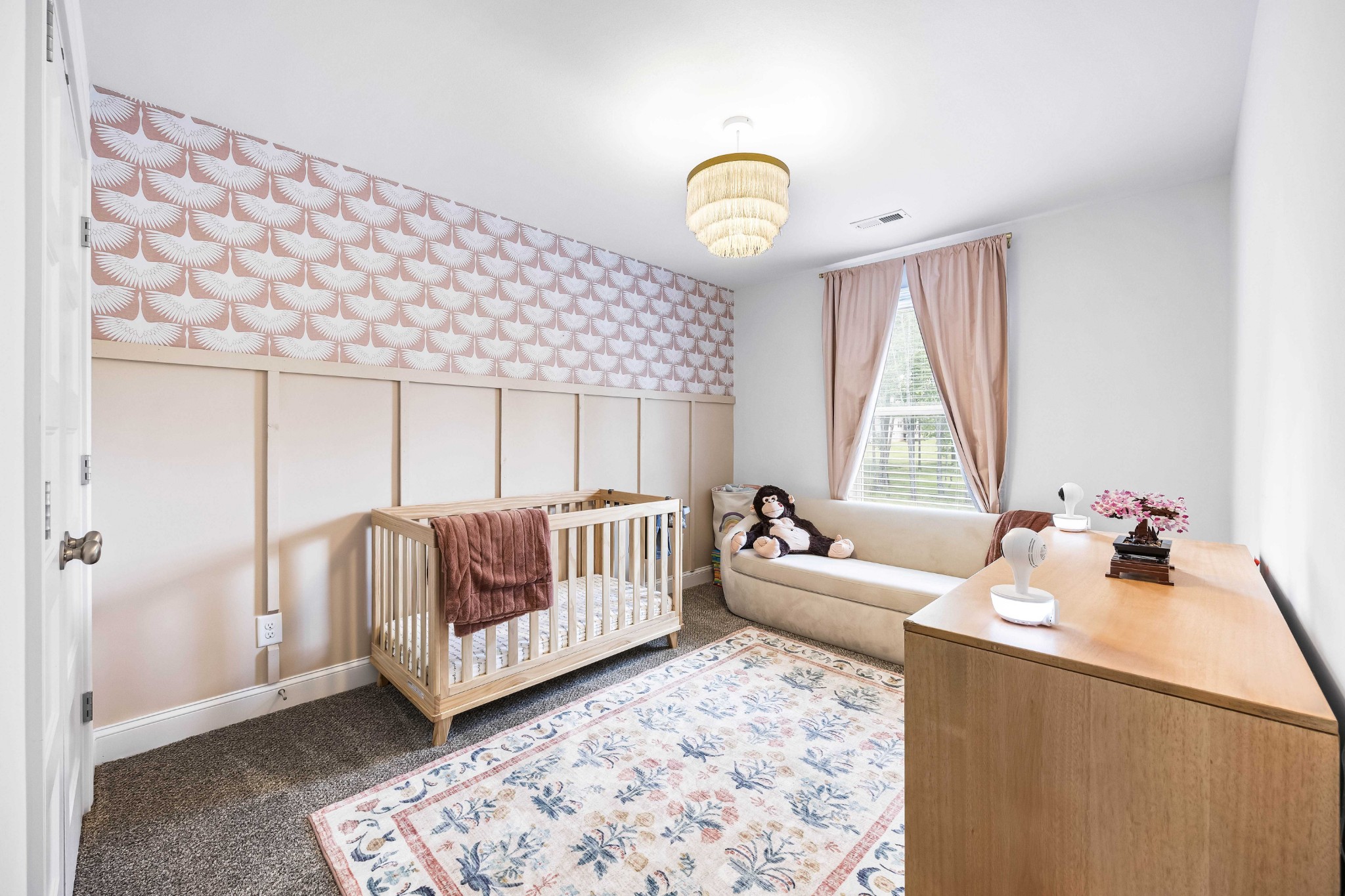 Clarksville, Tennessee 37042, United States, 3 Bedrooms Bedrooms, ,3 BathroomsBathrooms,Residential,Active,141555