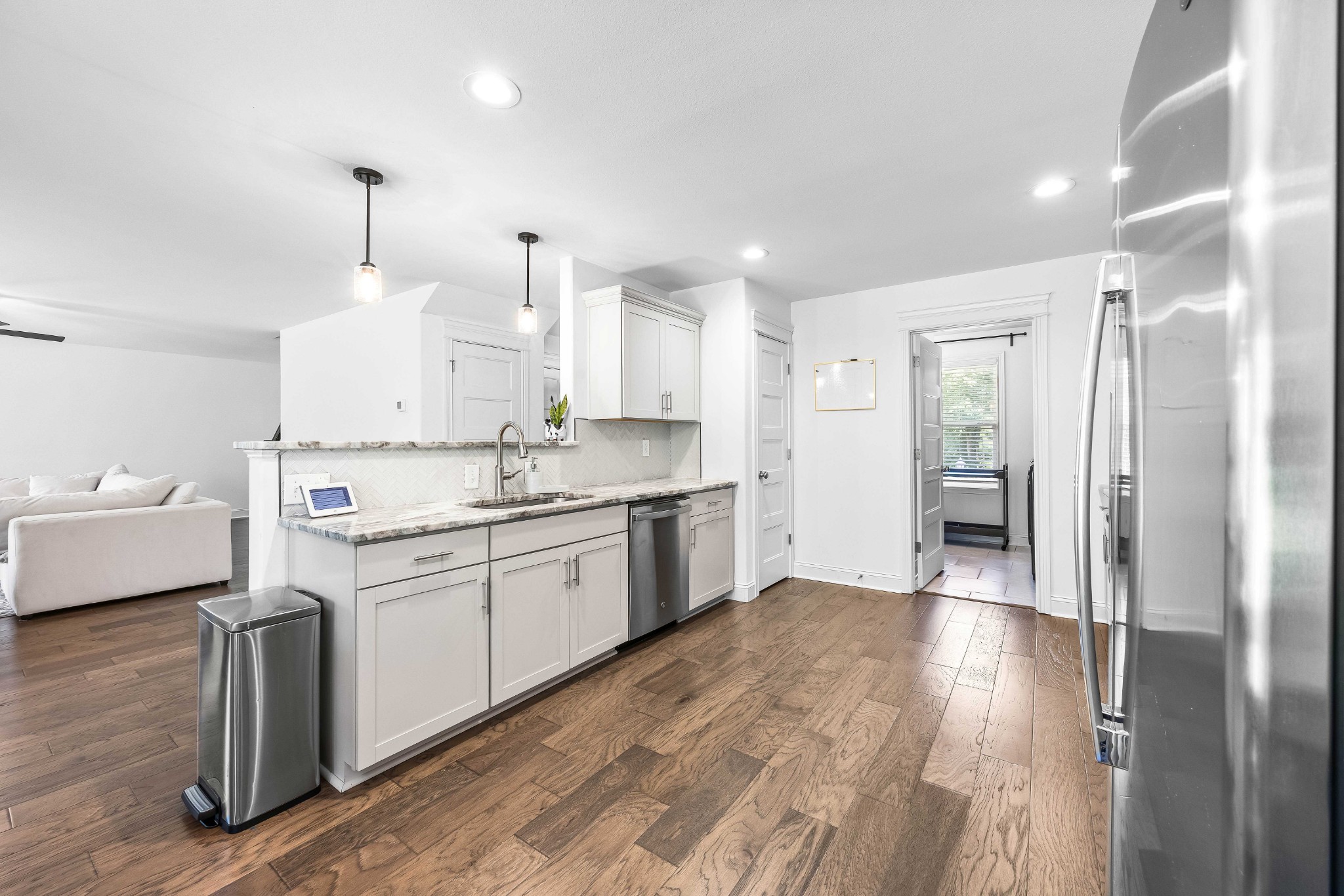 Clarksville, Tennessee 37042, United States, 3 Bedrooms Bedrooms, ,3 BathroomsBathrooms,Residential,Active,141555