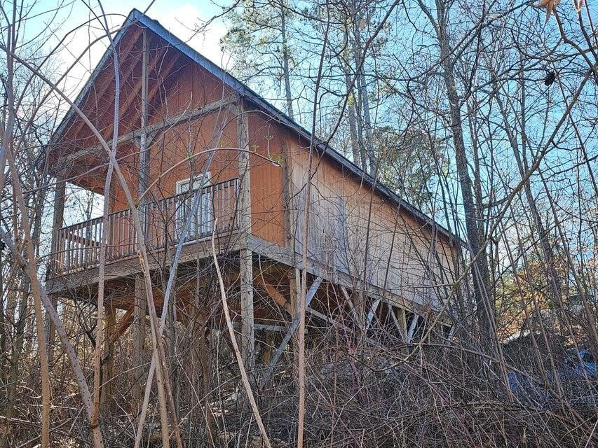 125 Kittiwake Place NW
