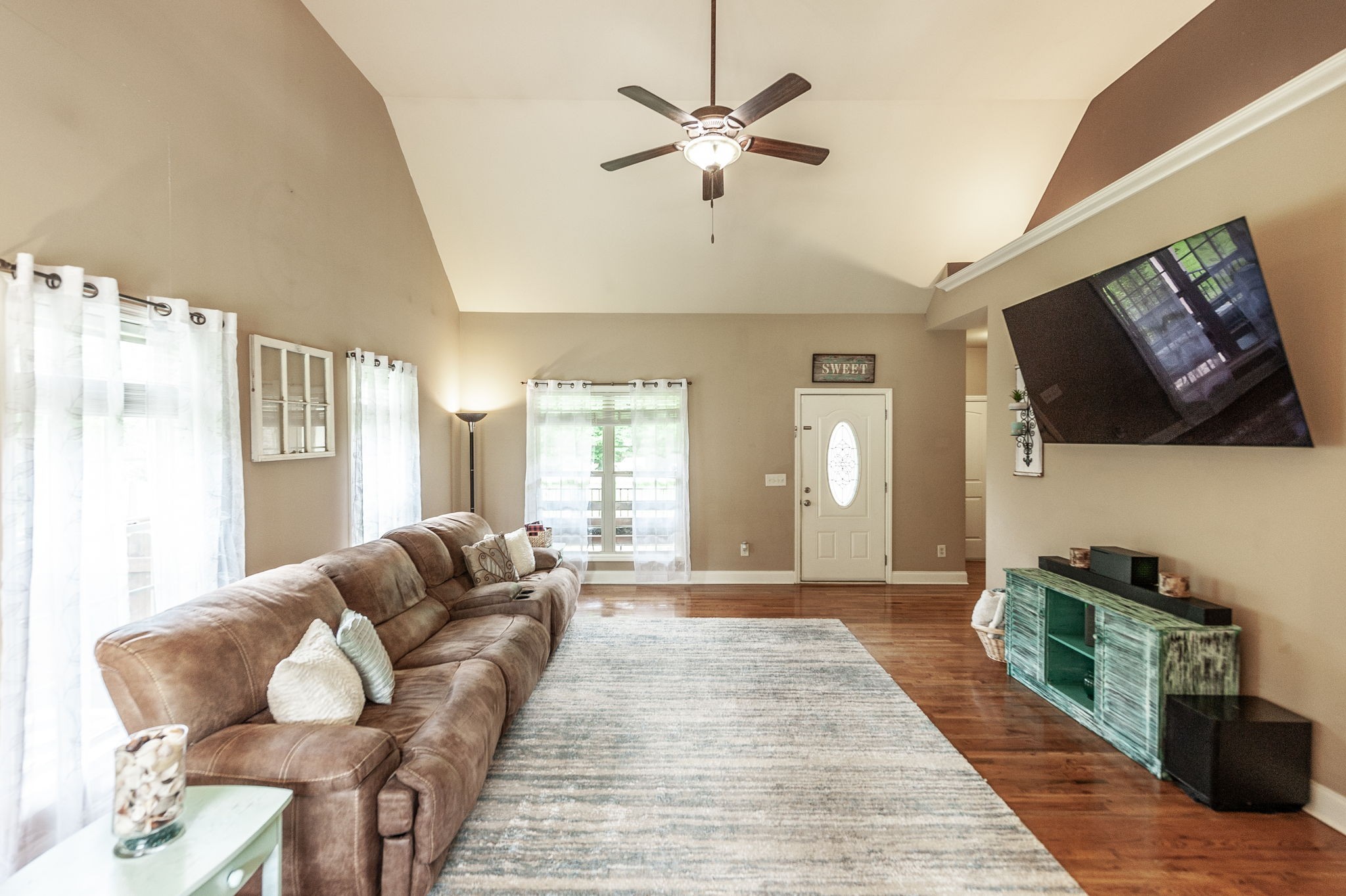 550 Lindsey Hollow Rd