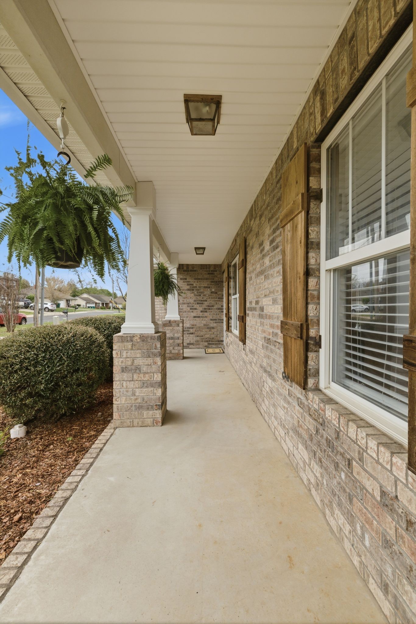 5016 Morning Dove Ln