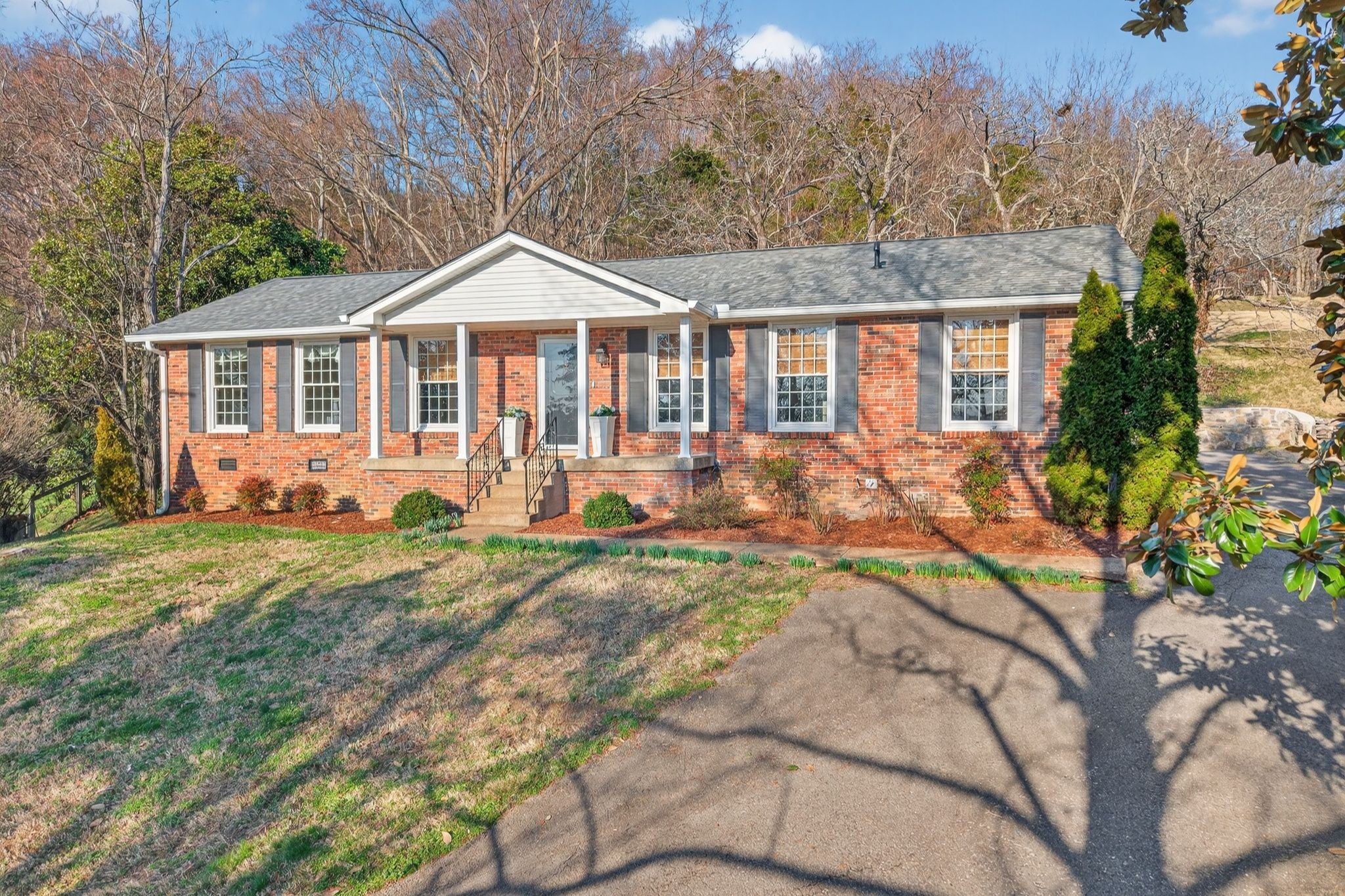 304 Cross Timbers Dr