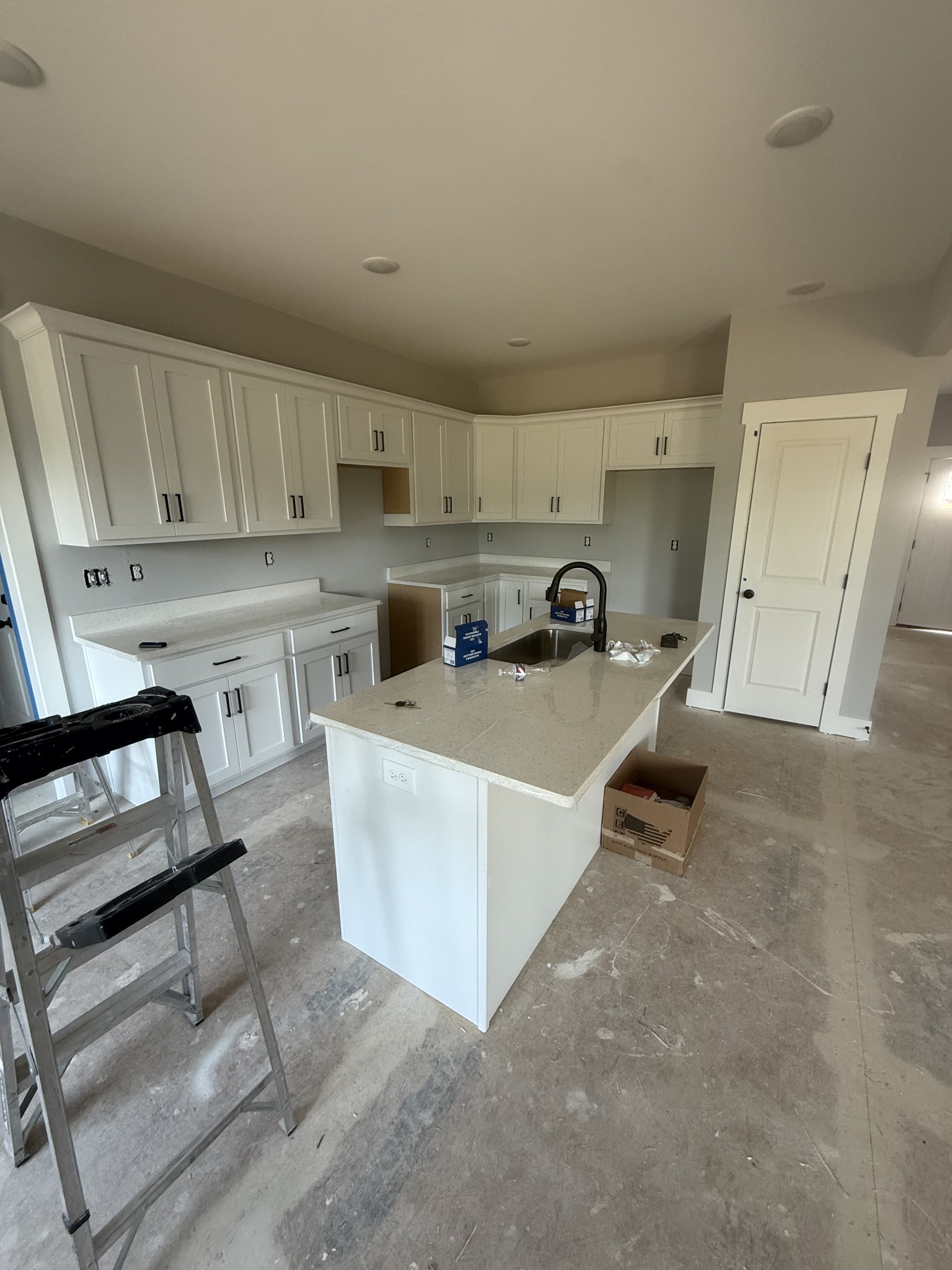 7543 Old Clarksville Pike