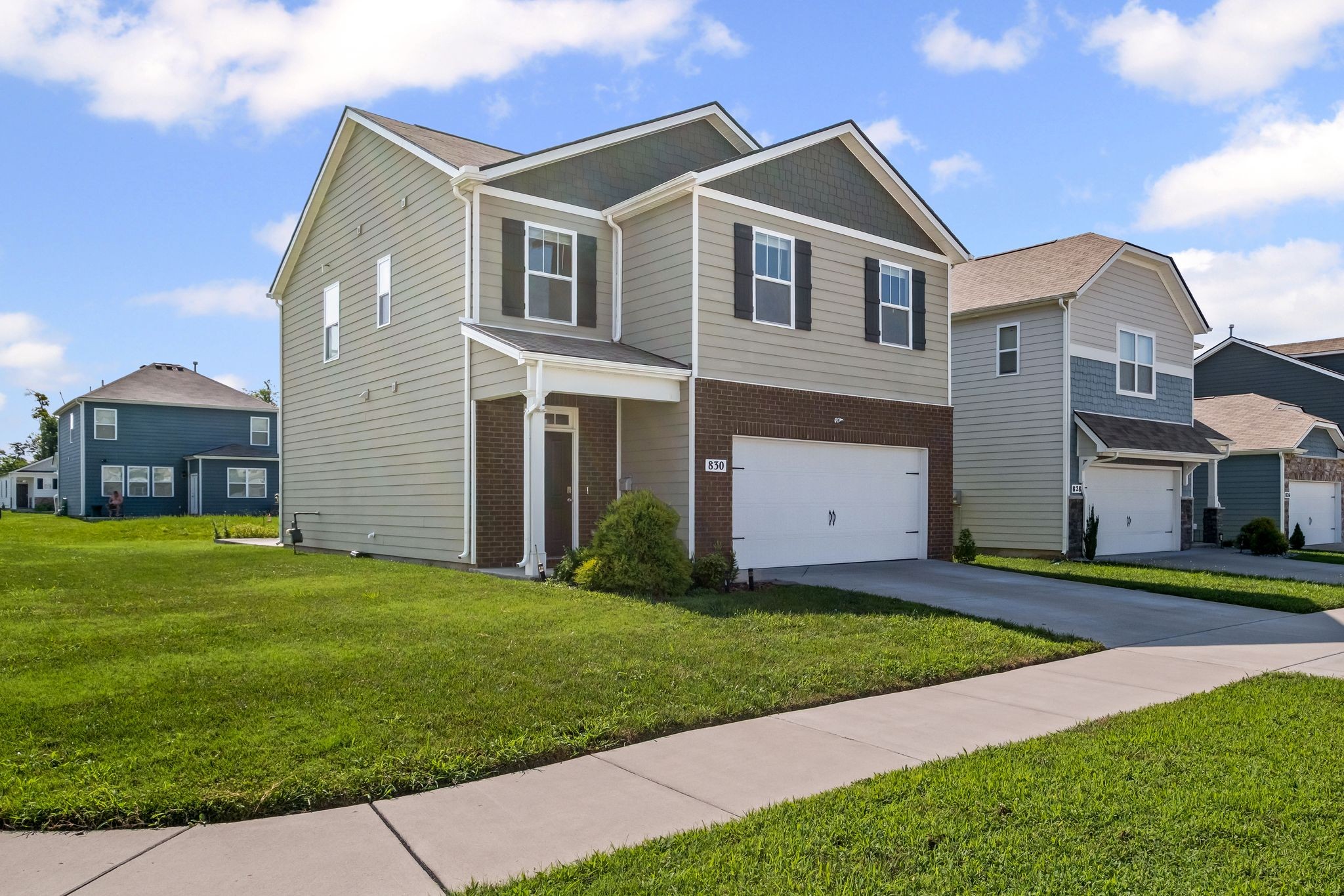 830 Long Leaf Rd