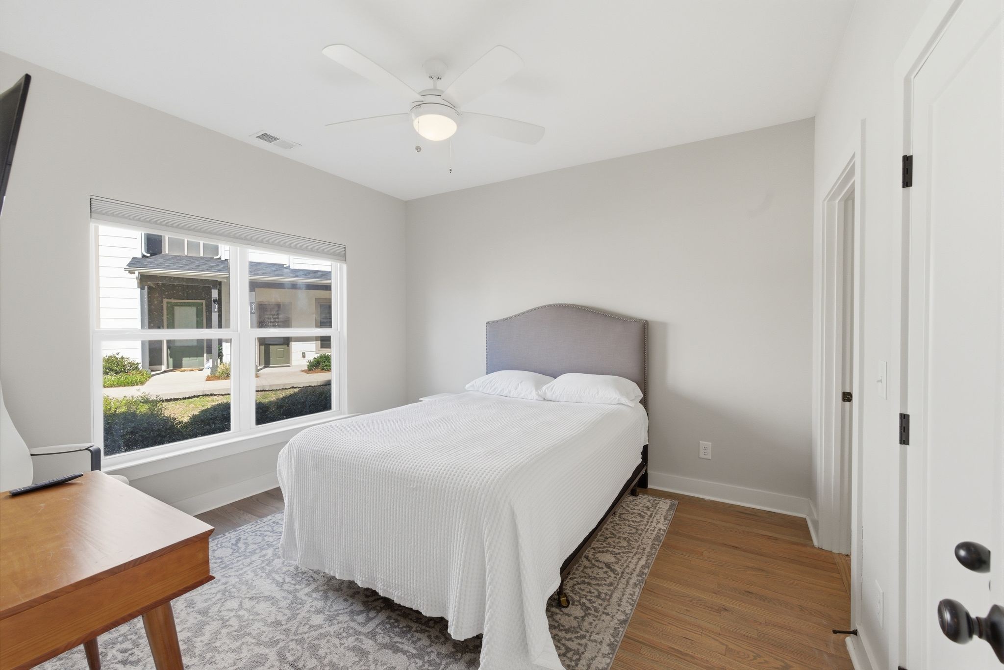 204 Thompson Park Dr