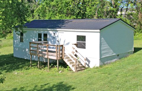 4368 Westside Dr Cross Plains TN 37049