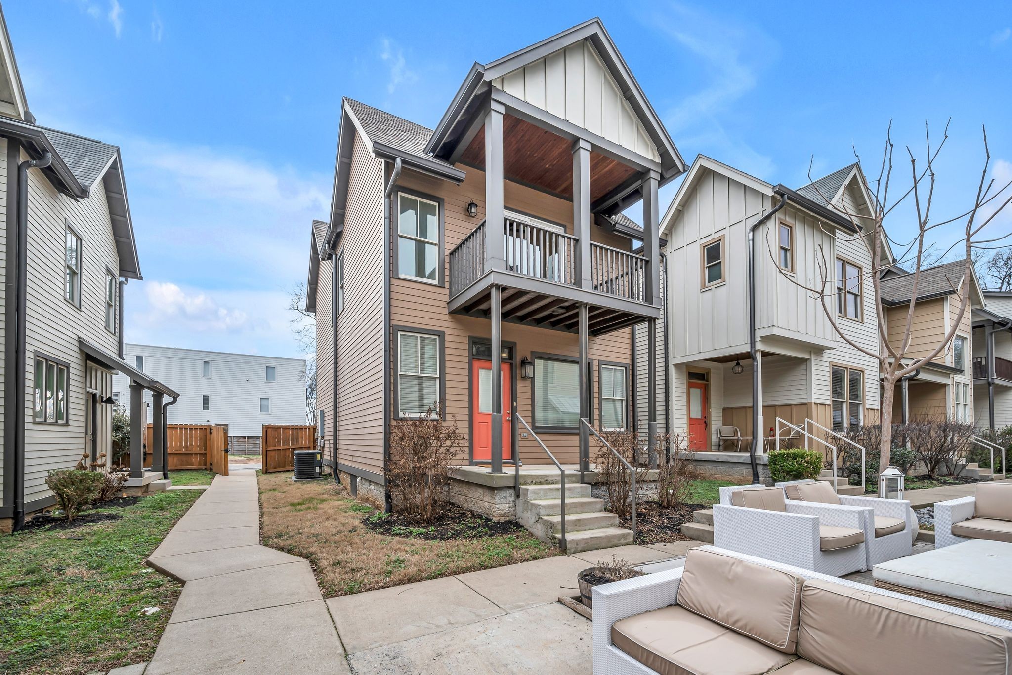 902C Cheatham Pl