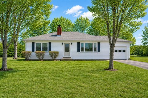Photo of 1087 Woods Ferry Rd, Gallatin, TN 37066 (MLS # 3224729)