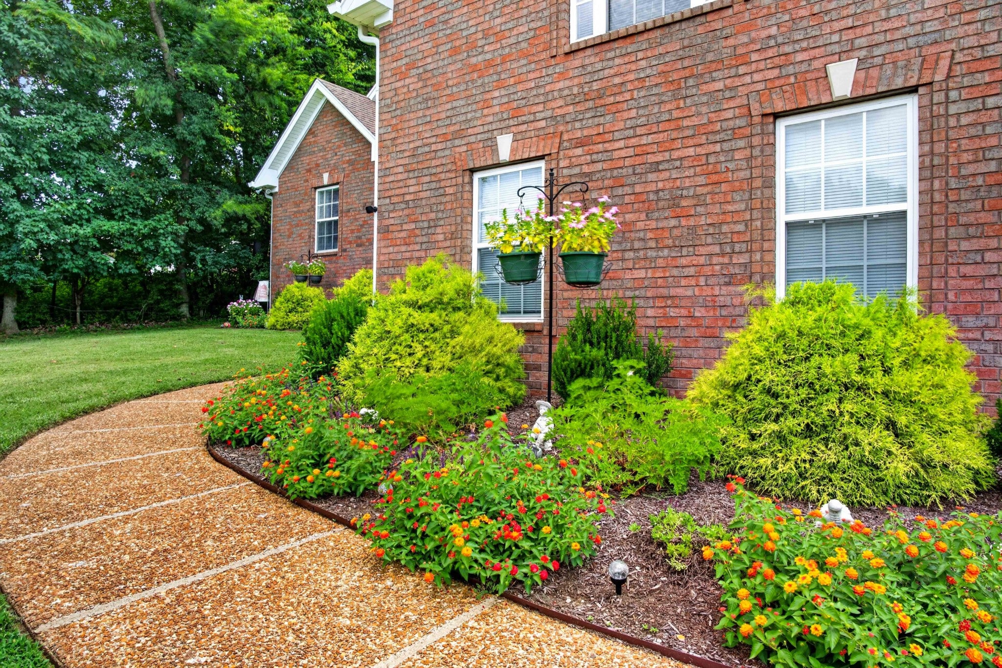 395 Bonita Parkway