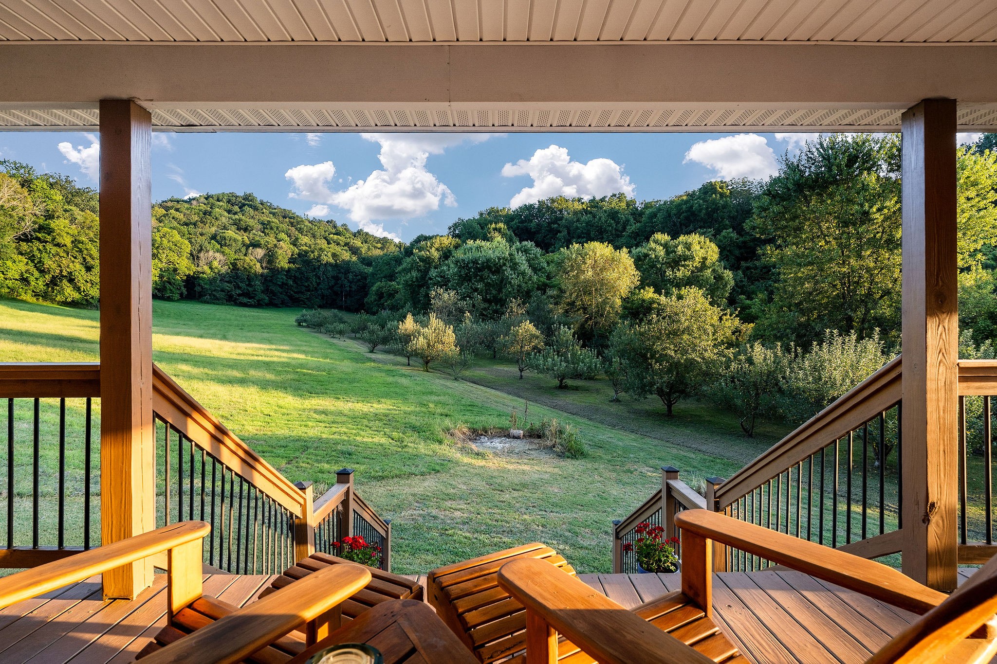 574 Hayes Ridge Rd